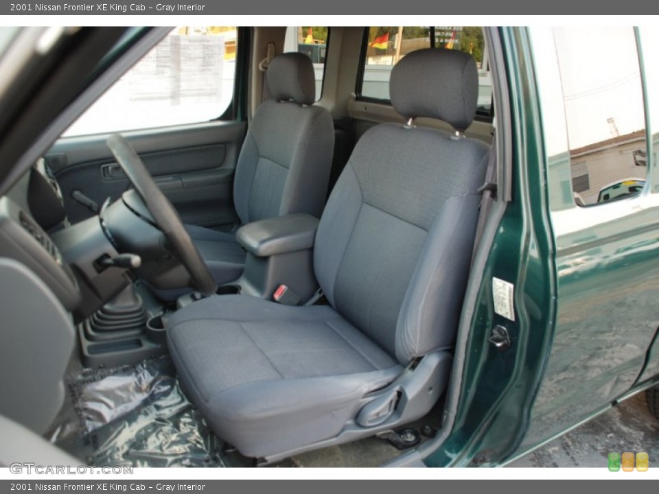 Gray Interior Photo for the 2001 Nissan Frontier XE King Cab #50601966