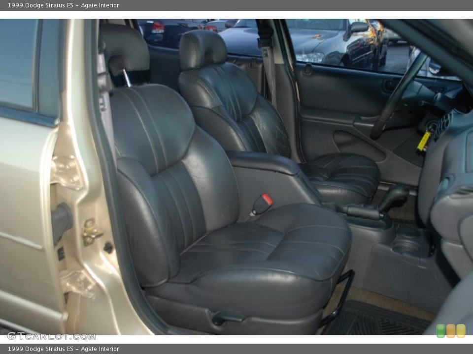 Agate Interior Photo for the 1999 Dodge Stratus ES #50603148
