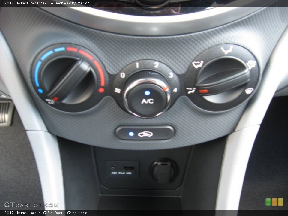 Gray Interior Controls for the 2012 Hyundai Accent GLS 4 Door #50606892