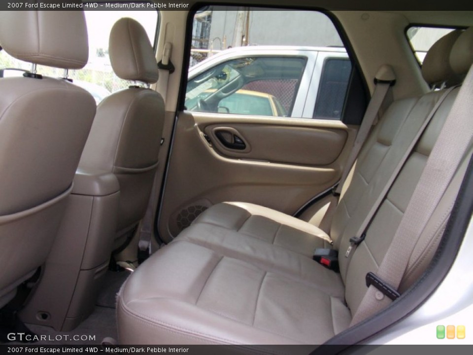 Medium/Dark Pebble Interior Photo for the 2007 Ford Escape Limited 4WD #50608692