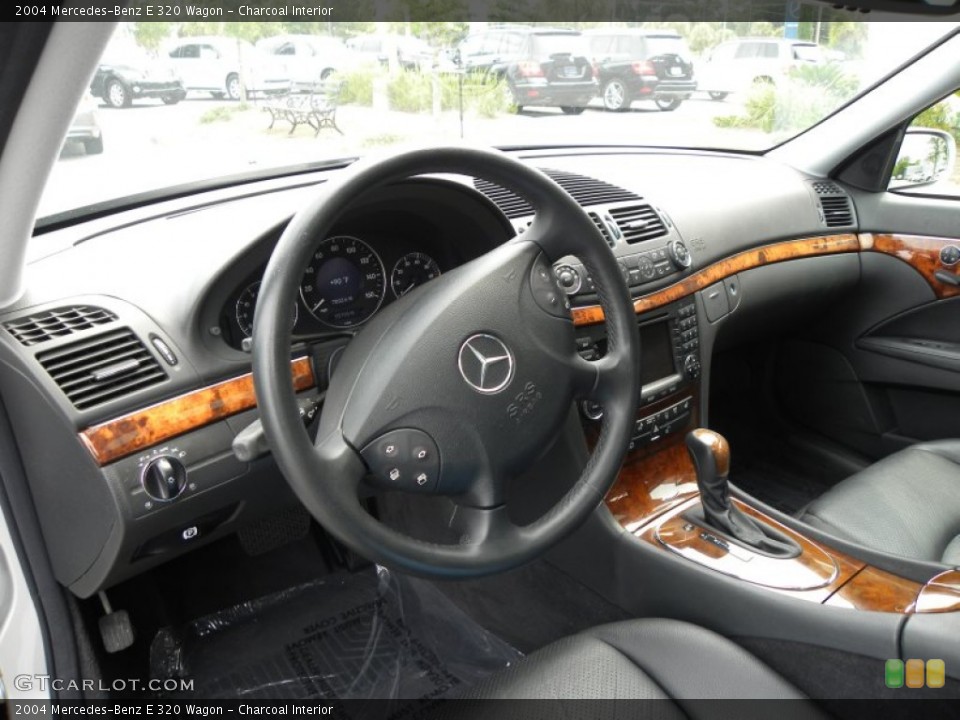 Charcoal Interior Photo for the 2004 Mercedes-Benz E 320 Wagon #50609706