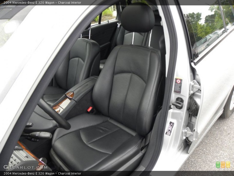 Charcoal Interior Photo for the 2004 Mercedes-Benz E 320 Wagon #50609736