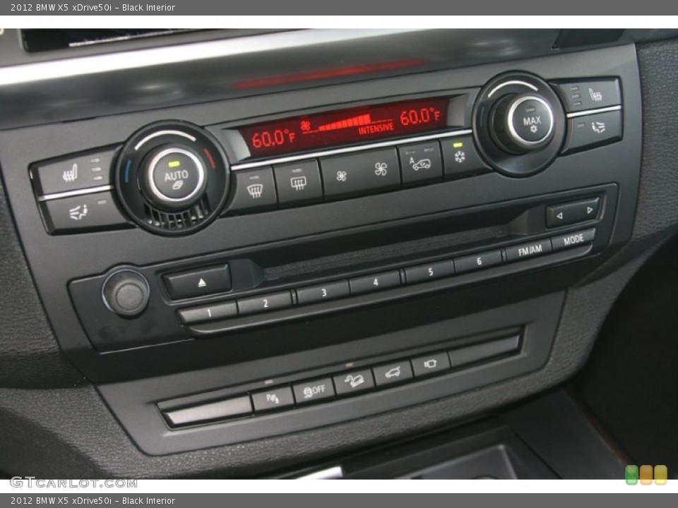 Black Interior Controls for the 2012 BMW X5 xDrive50i #50616387