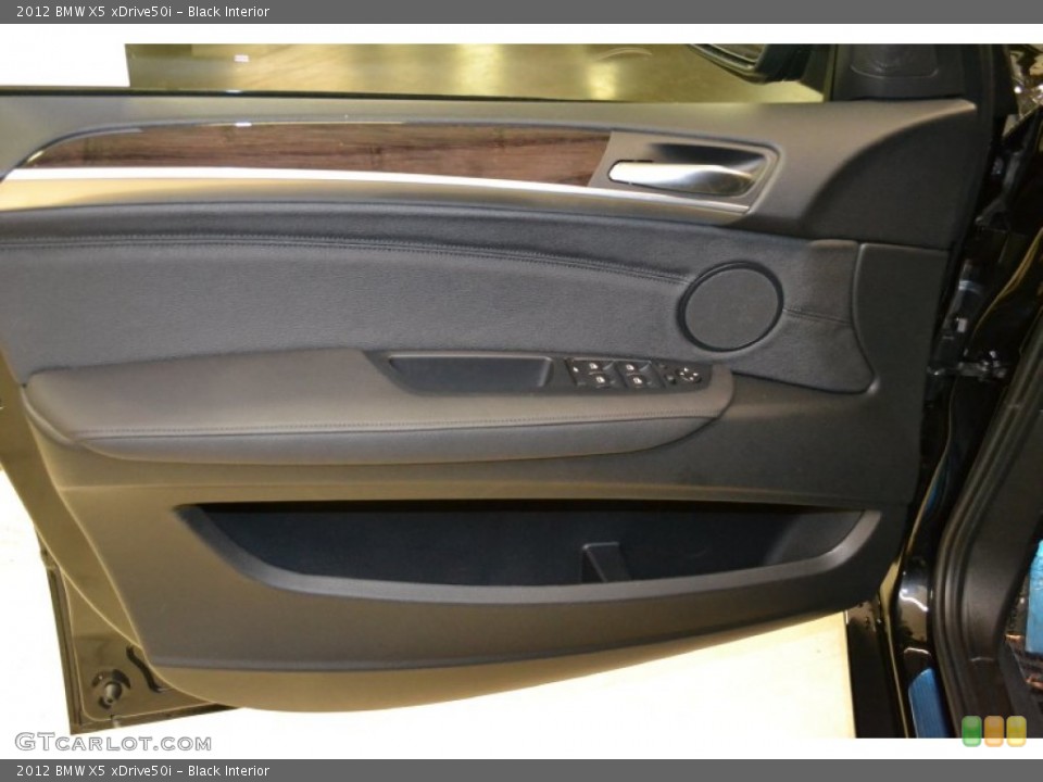 Black Interior Door Panel for the 2012 BMW X5 xDrive50i #50616447