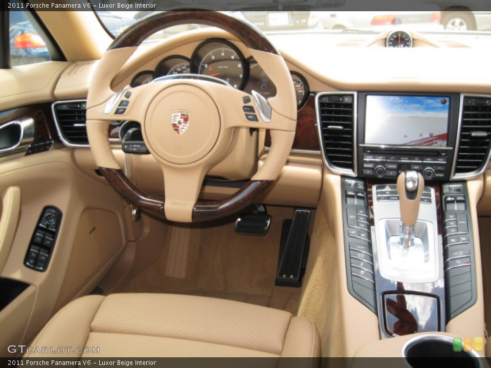 Luxor Beige Interior Dashboard for the 2011 Porsche Panamera V6 #50618430