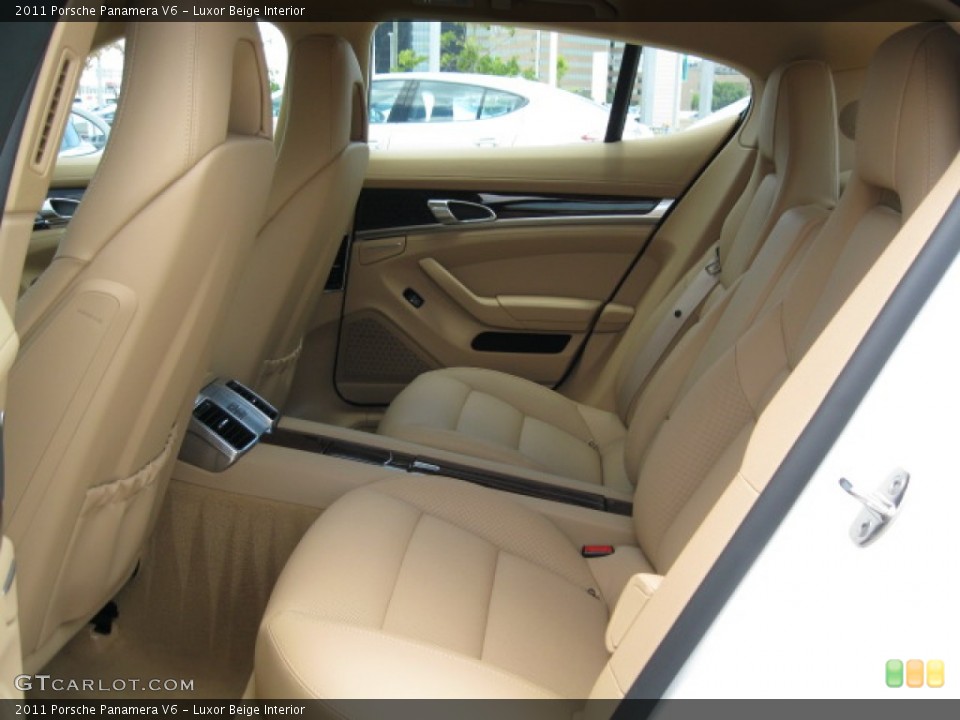 Luxor Beige Interior Photo for the 2011 Porsche Panamera V6 #50618448