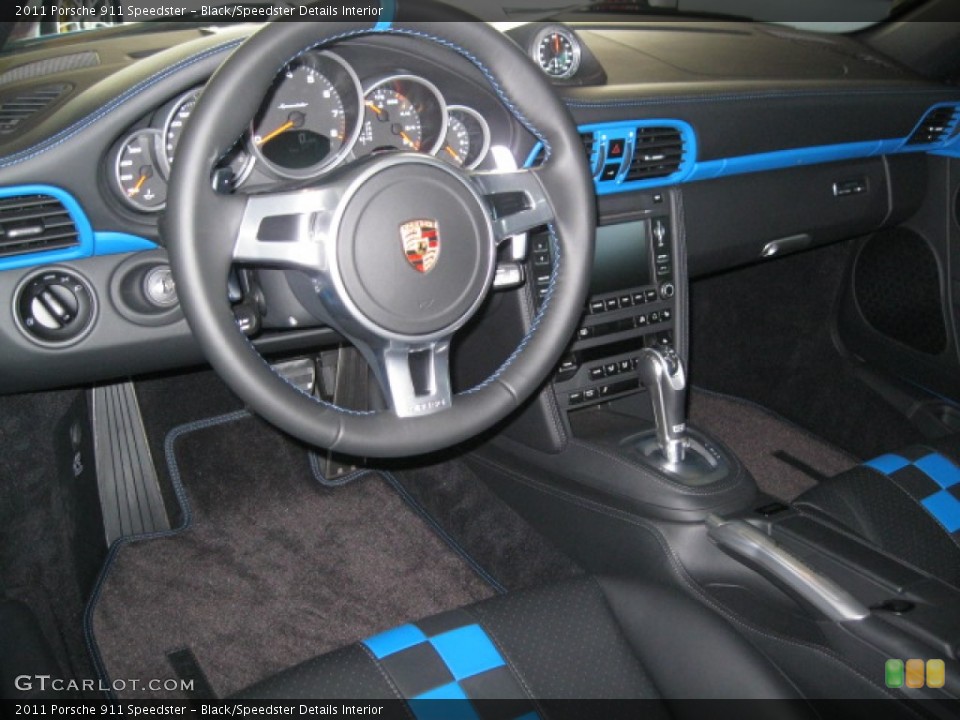 Black/Speedster Details 2011 Porsche 911 Interiors