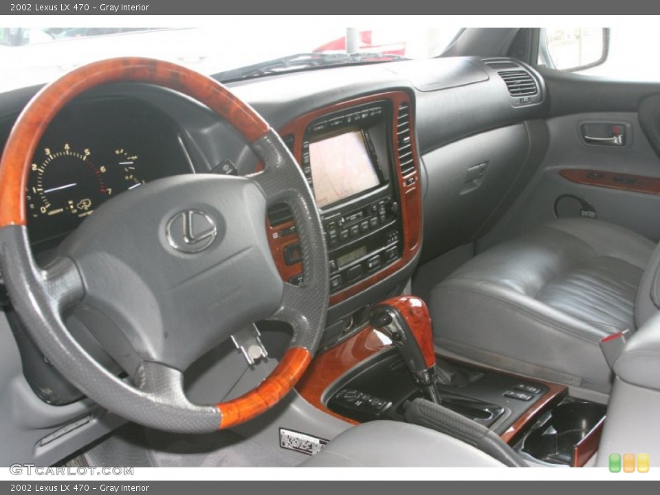 Gray Interior Photo for the 2002 Lexus LX 470 #50620623