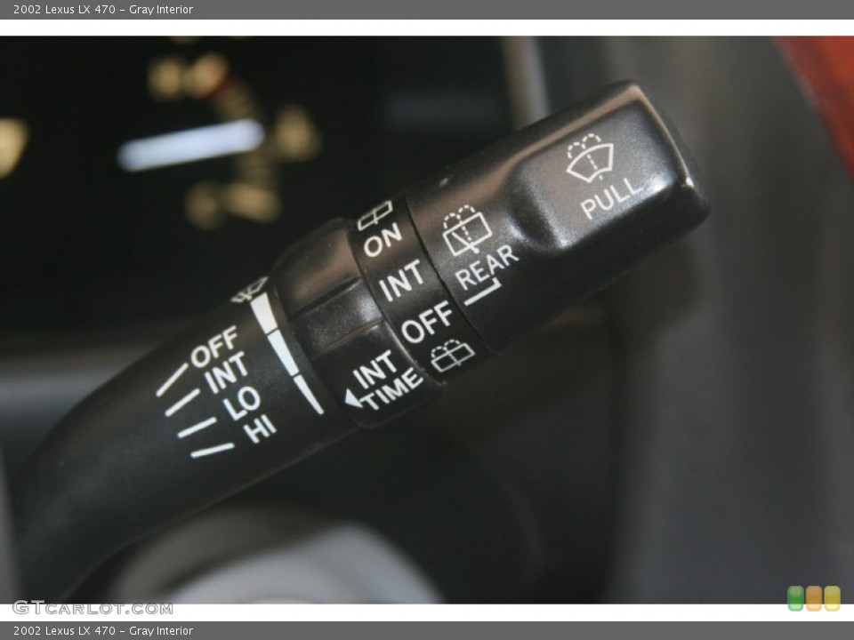 Gray Interior Controls for the 2002 Lexus LX 470 #50620935
