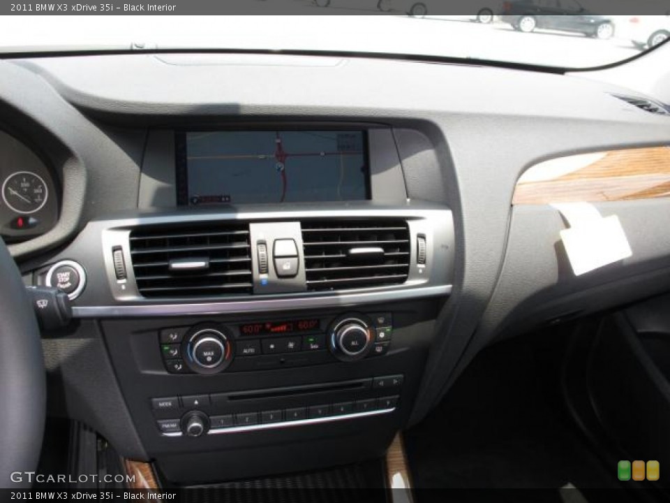 Black Interior Controls for the 2011 BMW X3 xDrive 35i #50621889