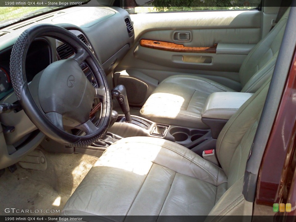 Stone Beige Interior Photo for the 1998 Infiniti QX4 4x4 #50622673