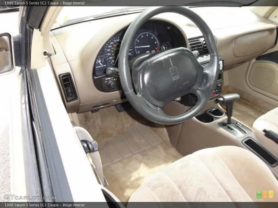 Beige Interior Photo for the 1996 Saturn S Series SC2 Coupe #50625143