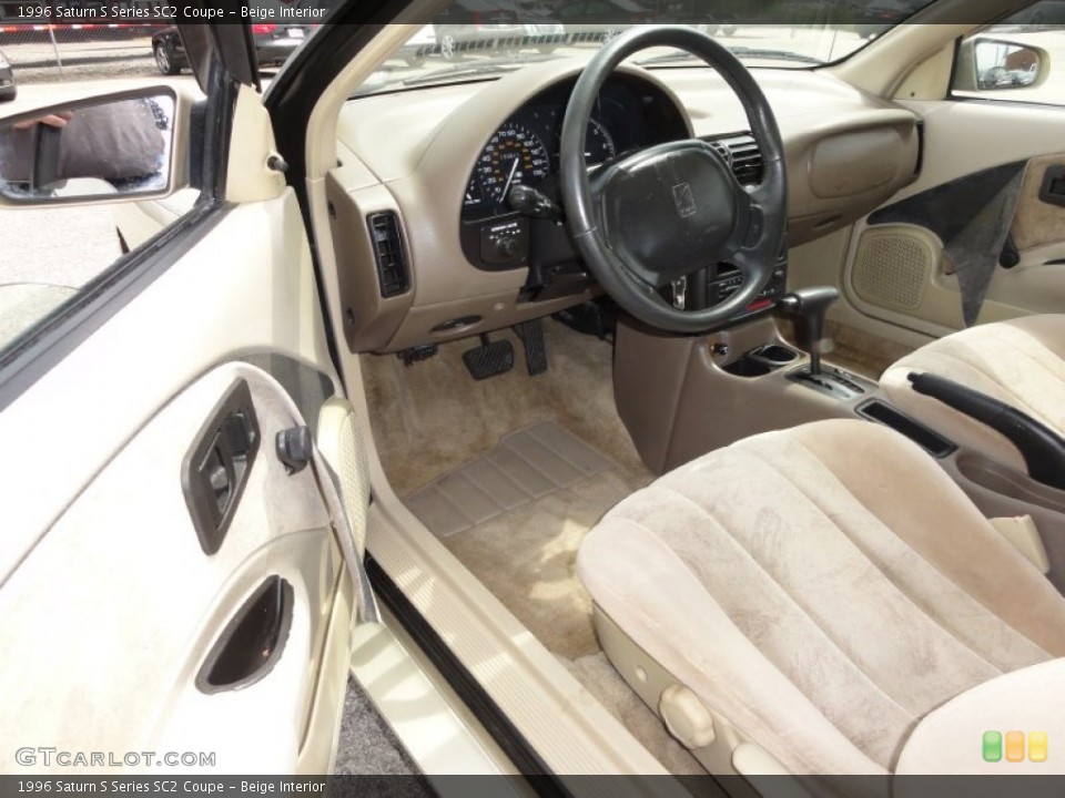 Beige Interior Photo for the 1996 Saturn S Series SC2 Coupe #50625165