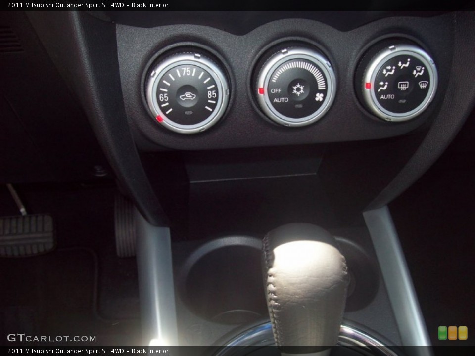 Black Interior Controls for the 2011 Mitsubishi Outlander Sport SE 4WD #50628876
