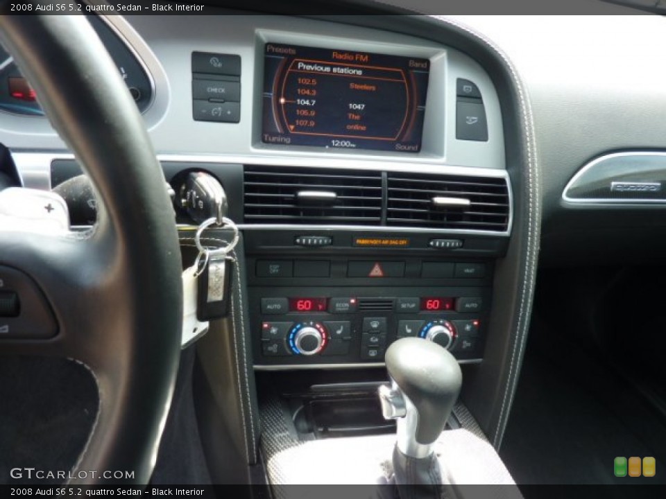 Black Interior Controls for the 2008 Audi S6 5.2 quattro Sedan #50629383