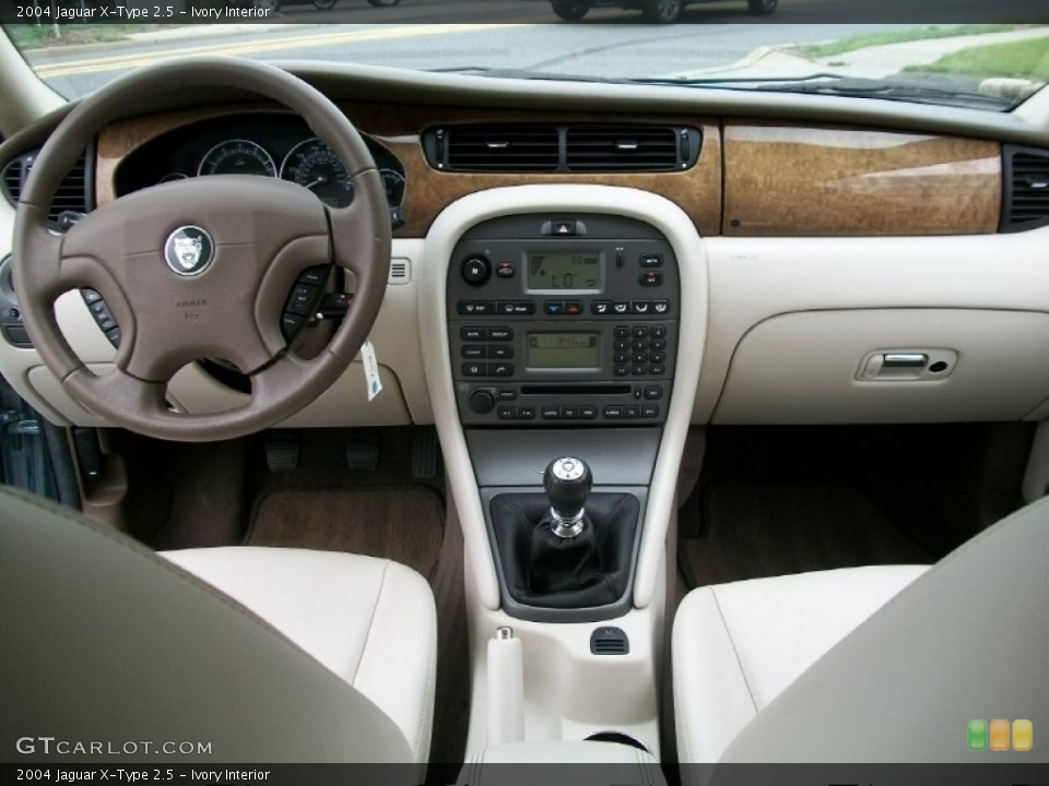 Ivory Interior Dashboard for the 2004 Jaguar X-Type 2.5 #50653680