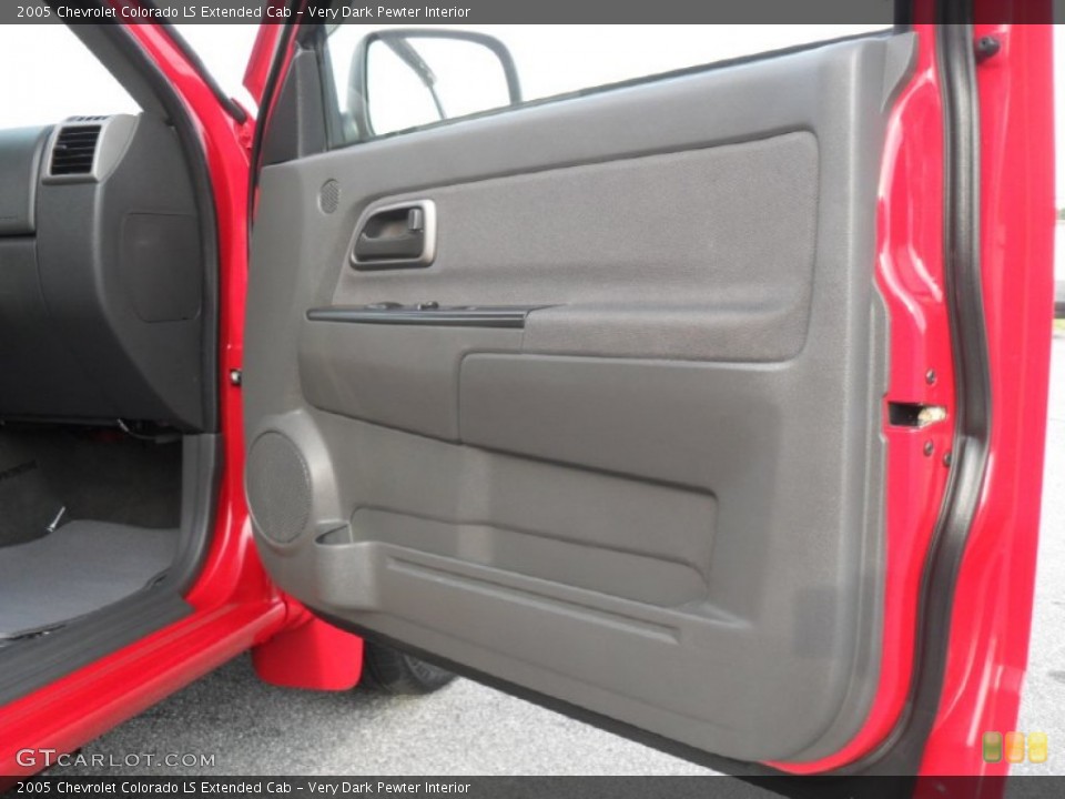 Very Dark Pewter Interior Door Panel for the 2005 Chevrolet Colorado LS Extended Cab #50657666