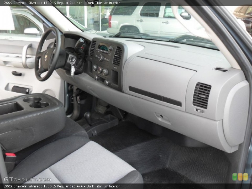 Dark Titanium Interior Dashboard for the 2009 Chevrolet Silverado 1500 LS Regular Cab 4x4 #50658281