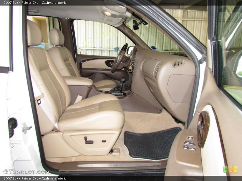 Cashmere Interior Photo for the 2007 Buick Rainier CXL #50660796