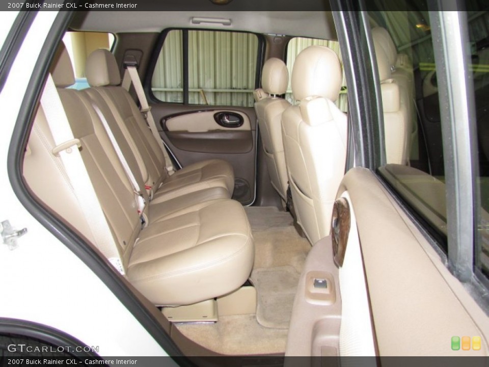 Cashmere Interior Photo for the 2007 Buick Rainier CXL #50660813