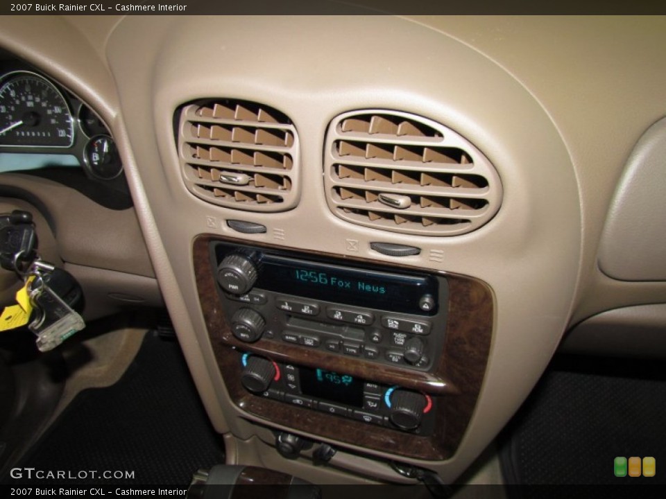 Cashmere Interior Controls for the 2007 Buick Rainier CXL #50660888