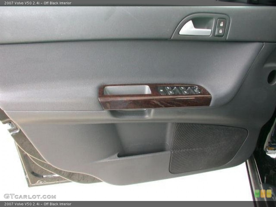 Off Black Interior Door Panel for the 2007 Volvo V50 2.4i #50663534