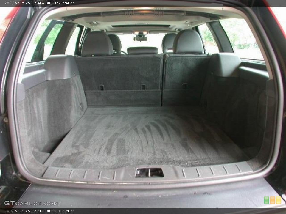 Off Black Interior Trunk for the 2007 Volvo V50 2.4i #50663561