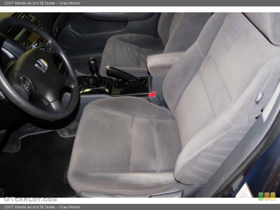 Gray Interior Photo for the 2007 Honda Accord SE Sedan #50670050