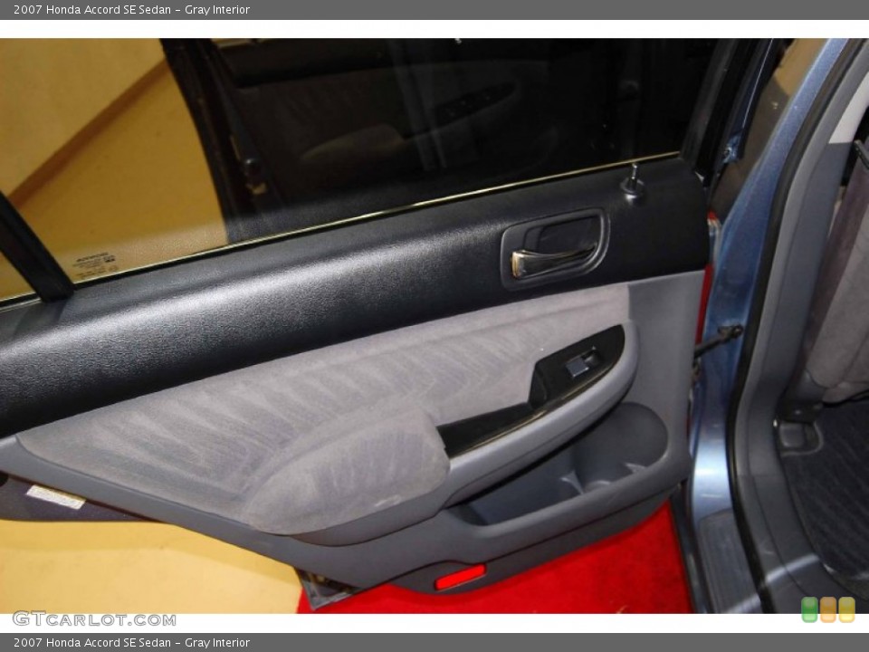 Gray Interior Door Panel for the 2007 Honda Accord SE Sedan #50670098