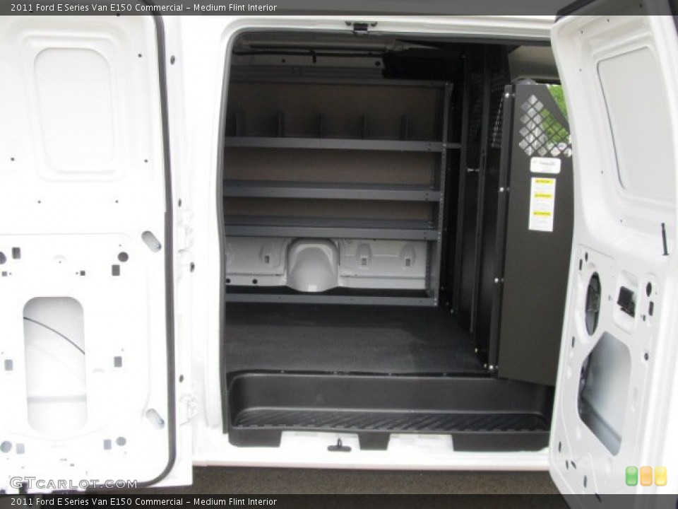 Medium Flint Interior Photo for the 2011 Ford E Series Van E150 Commercial #50673082