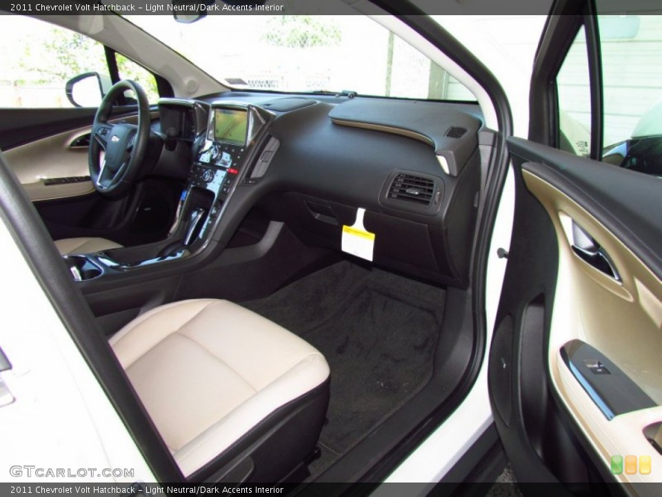 Light Neutral/Dark Accents Interior Dashboard for the 2011 Chevrolet Volt Hatchback #50673485