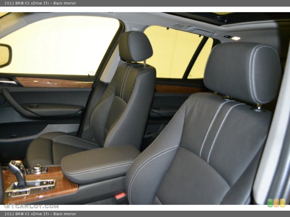 Black Interior Photo for the 2011 BMW X3 xDrive 35i #50676623