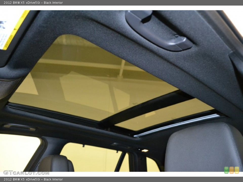 Black Interior Sunroof for the 2012 BMW X5 xDrive50i #50677103