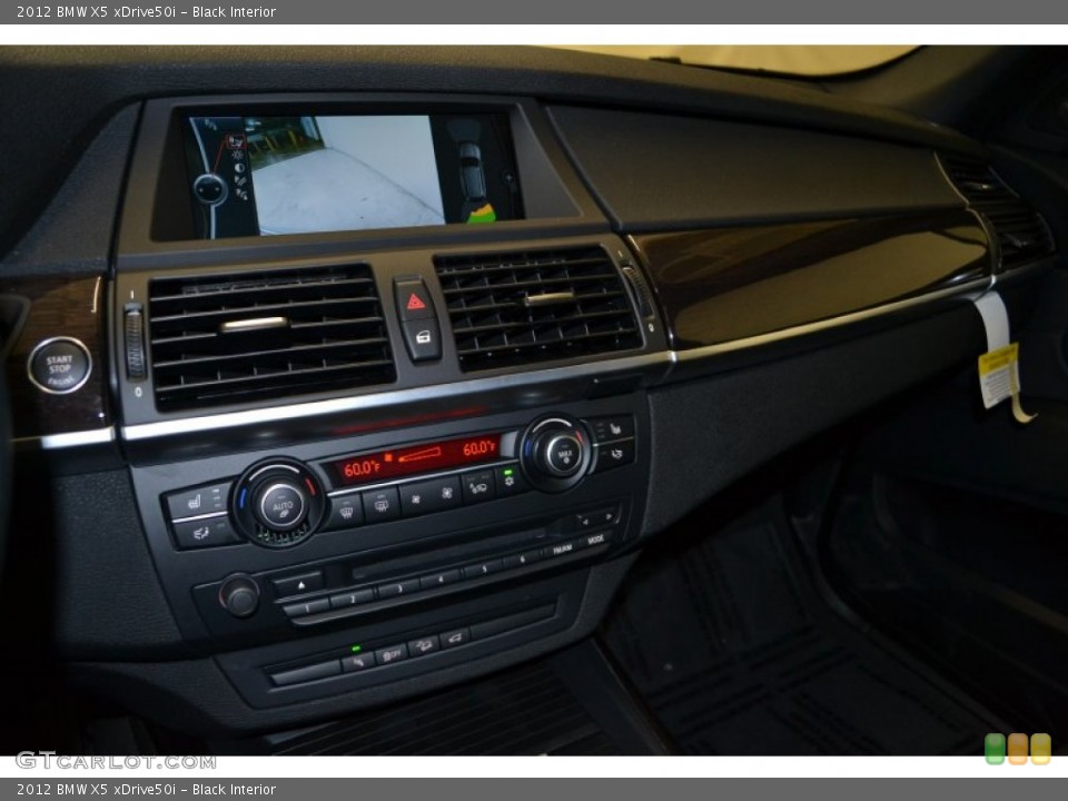 Black Interior Controls for the 2012 BMW X5 xDrive50i #50677139
