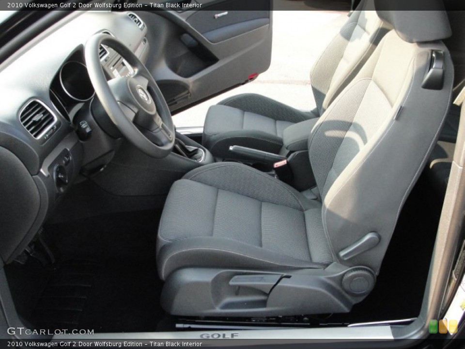 Titan Black Interior Photo for the 2010 Volkswagen Golf 2 Door Wolfsburg Edition #50680883