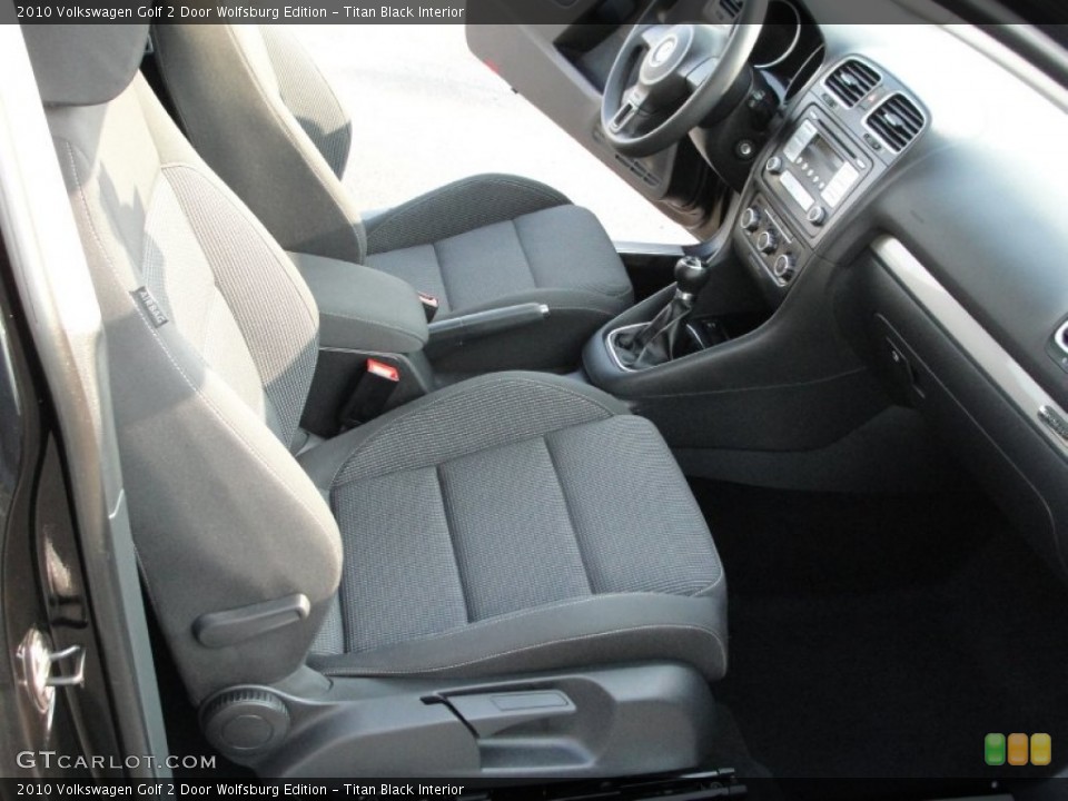Titan Black Interior Photo for the 2010 Volkswagen Golf 2 Door Wolfsburg Edition #50680955