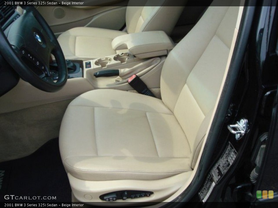 Beige Interior Photo for the 2001 BMW 3 Series 325i Sedan #50682298