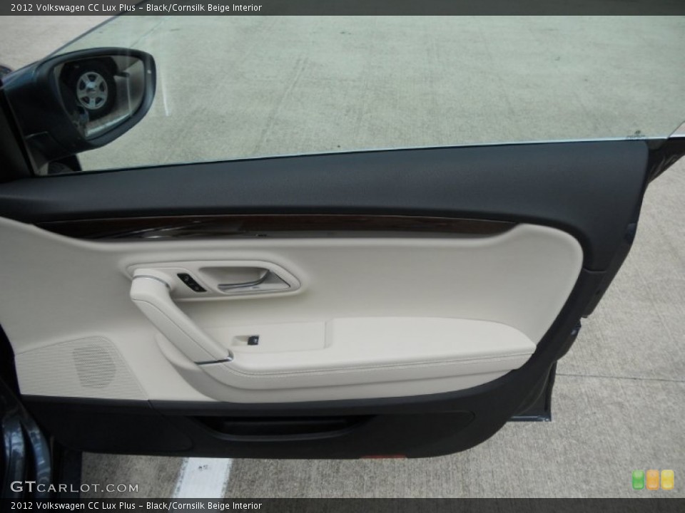 Black/Cornsilk Beige Interior Door Panel for the 2012 Volkswagen CC Lux Plus #50683028