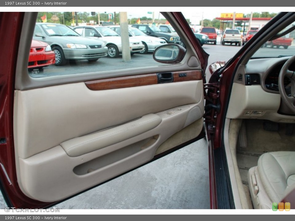 Ivory Interior Door Panel for the 1997 Lexus SC 300 #50688329