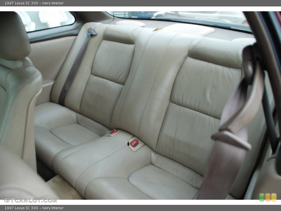 Ivory Interior Photo for the 1997 Lexus SC 300 #50688356