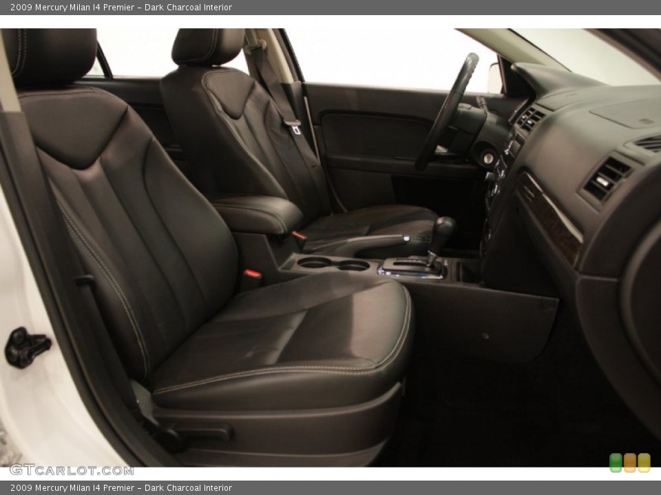 Dark Charcoal Interior Photo for the 2009 Mercury Milan I4 Premier #50691838