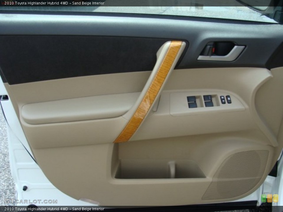 Sand Beige Interior Door Panel for the 2010 Toyota Highlander Hybrid 4WD #50694040