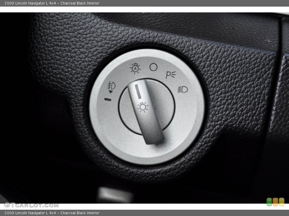Charcoal Black Interior Controls for the 2009 Lincoln Navigator L 4x4 #50699830