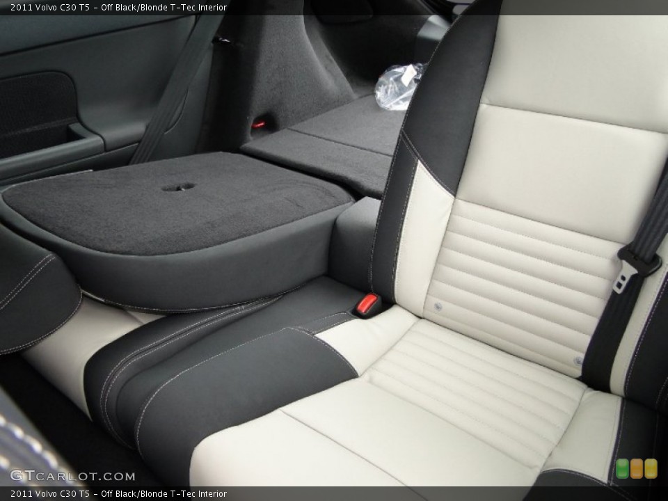 Off Black/Blonde T-Tec Interior Photo for the 2011 Volvo C30 T5 #50707864