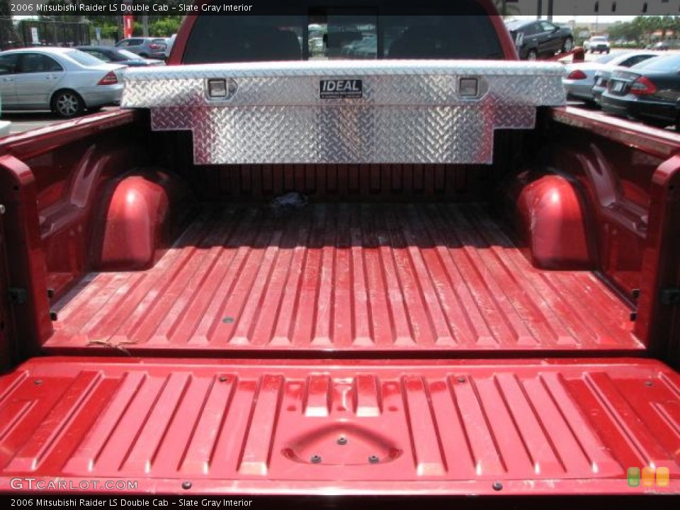 Slate Gray Interior Trunk for the 2006 Mitsubishi Raider LS Double Cab #50710381