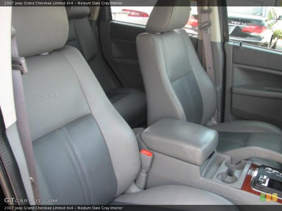 Medium Slate Gray Interior Photo for the 2007 Jeep Grand Cherokee Limited 4x4 #50710669