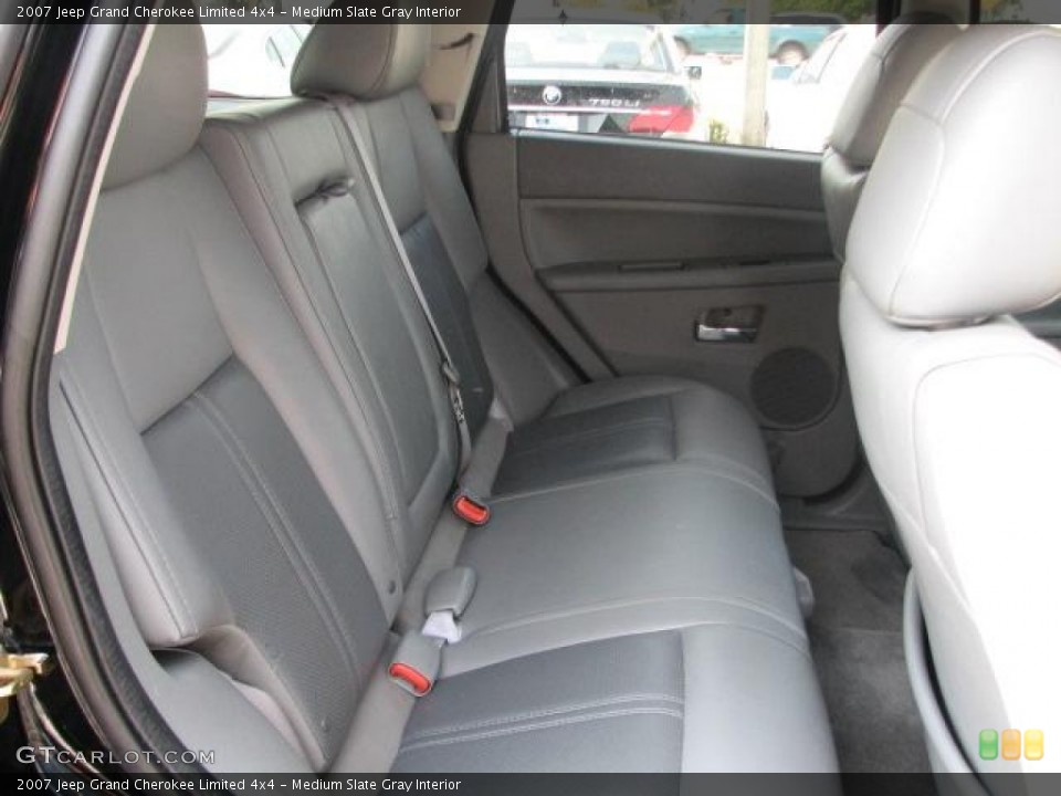 Medium Slate Gray Interior Photo for the 2007 Jeep Grand Cherokee Limited 4x4 #50710681