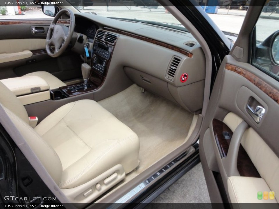Beige Interior Photo for the 1997 Infiniti Q 45 t #50712416