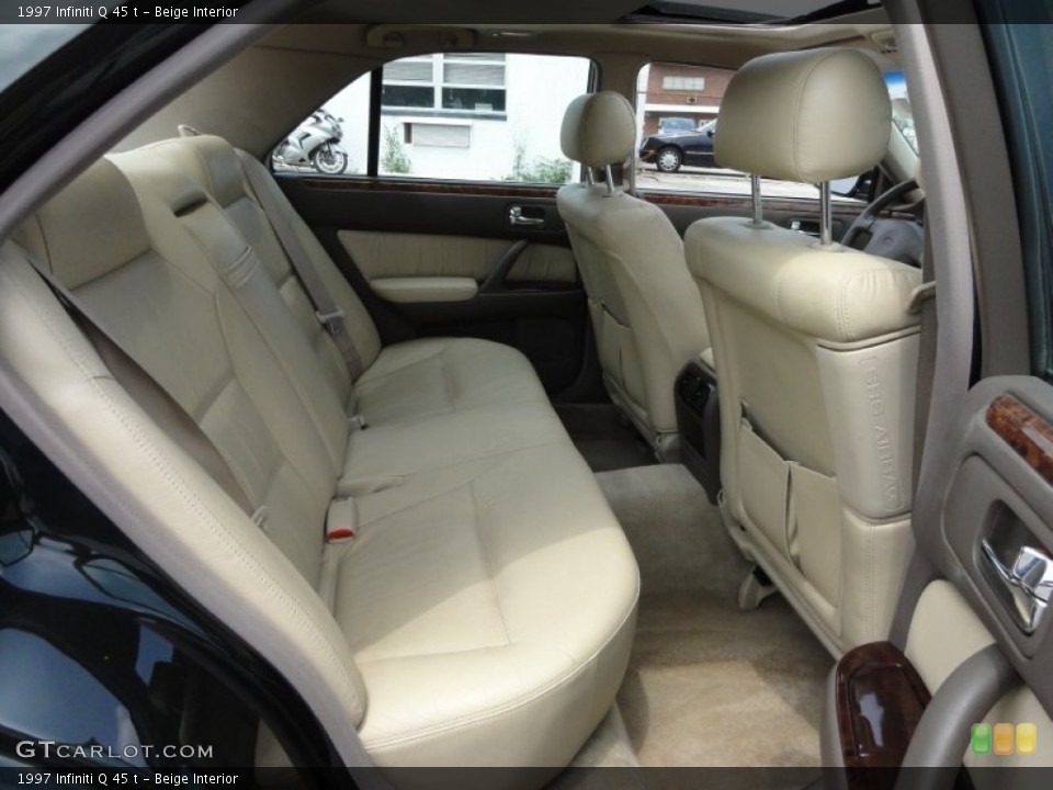 Beige Interior Photo for the 1997 Infiniti Q 45 t #50712499