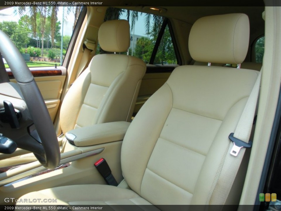 Cashmere Interior Photo for the 2009 Mercedes-Benz ML 550 4Matic #50715997